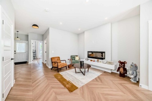 134 Versant View Sw, Calgary, AB 