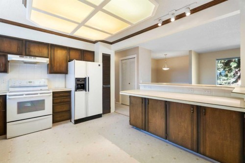 427 Queensland Road Se, Calgary, AB 