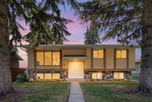 427 Queensland Road Se, Calgary, AB 