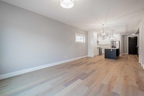 925 Reynolds Lane Sw, Airdrie, AB 