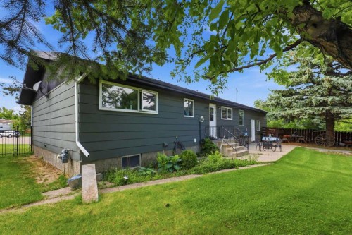 2305 17 Street, Nanton, AB 
