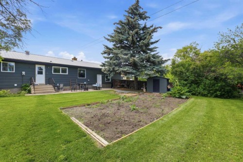 2305 17 Street, Nanton, AB 