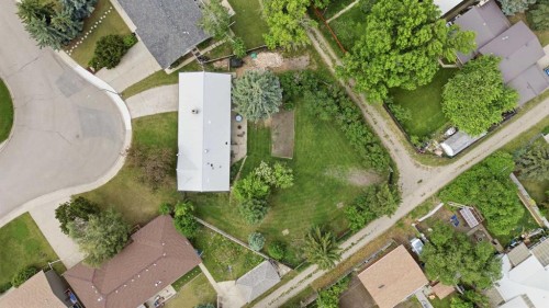 2305 17 Street, Nanton, AB 