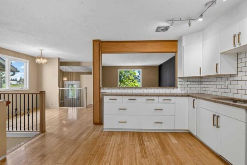 130 Woodbrook Way Sw, Calgary, AB 