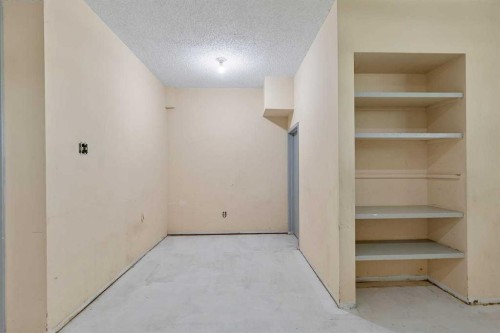 130 Woodbrook Way Sw, Calgary, AB 