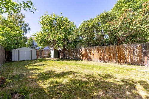130 Woodbrook Way Sw, Calgary, AB 