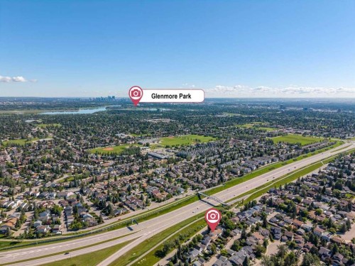 130 Woodbrook Way Sw, Calgary, AB 