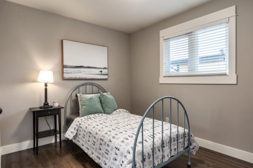 9504 3 Street Se, Calgary, AB 