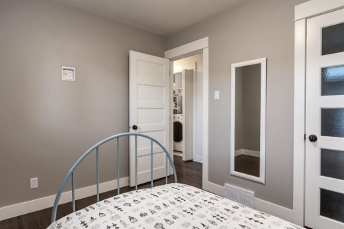9504 3 Street Se, Calgary, AB 