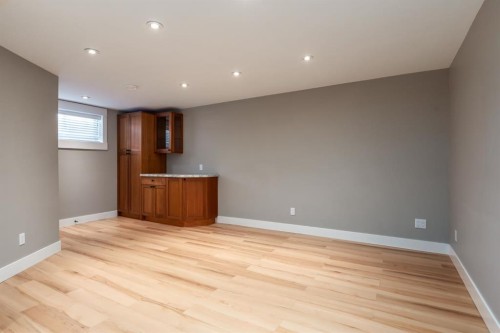 9504 3 Street Se, Calgary, AB 