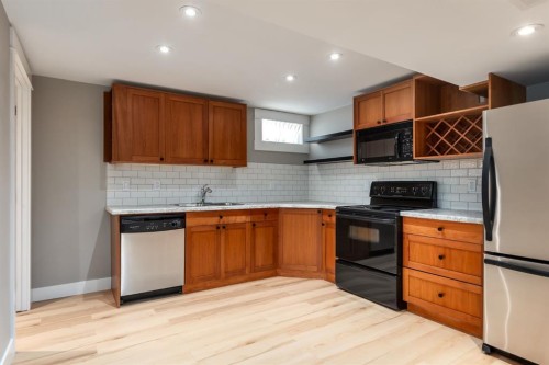 9504 3 Street Se, Calgary, AB 