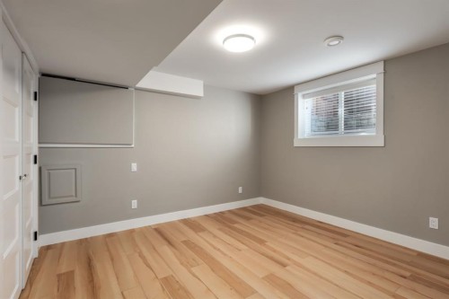 9504 3 Street Se, Calgary, AB 