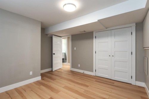 9504 3 Street Se, Calgary, AB 