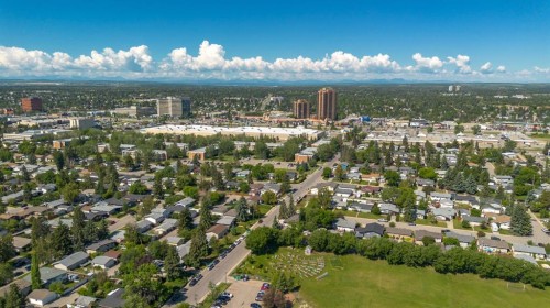 9504 3 Street Se, Calgary, AB 
