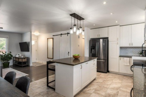 9504 3 Street Se, Calgary, AB 