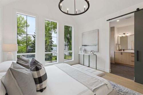 532 51 Avenue Sw, Calgary, AB 