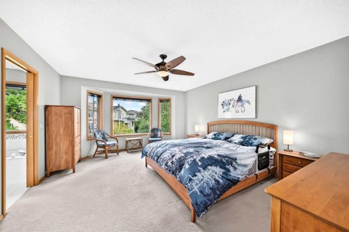 69 Douglas Woods Manor Se, Calgary, AB 