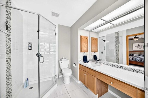 69 Douglas Woods Manor Se, Calgary, AB 