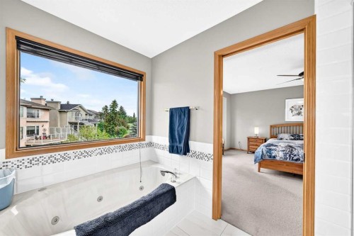 69 Douglas Woods Manor Se, Calgary, AB 