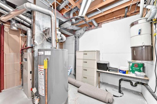 69 Douglas Woods Manor Se, Calgary, AB 