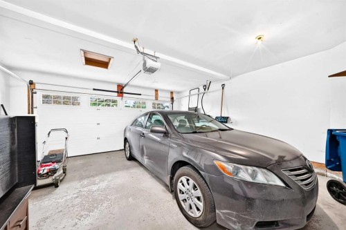69 Douglas Woods Manor Se, Calgary, AB 