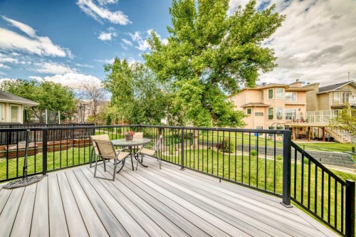 69 Douglas Woods Manor Se, Calgary, AB 