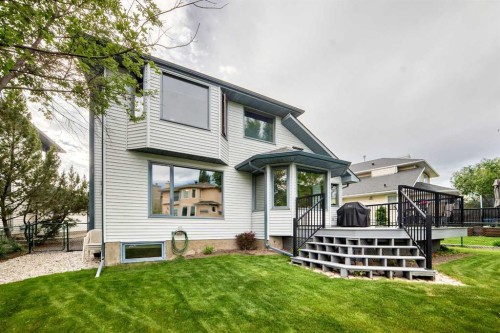 69 Douglas Woods Manor Se, Calgary, AB 