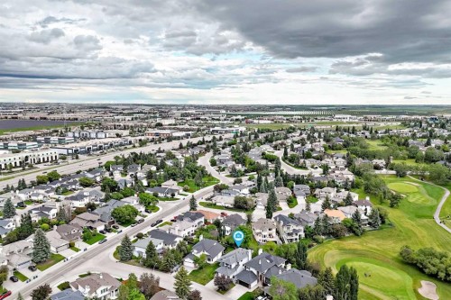 69 Douglas Woods Manor Se, Calgary, AB 