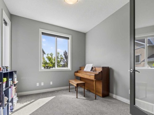 193 Kinniburgh Way, Chestermere, AB 