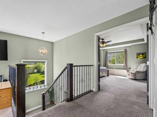 193 Kinniburgh Way, Chestermere, AB 