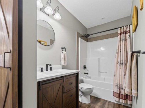 193 Kinniburgh Way, Chestermere, AB 