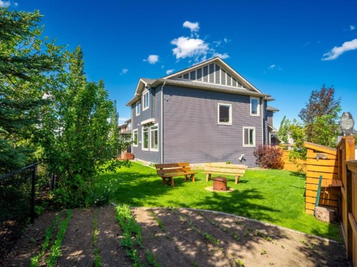 193 Kinniburgh Way, Chestermere, AB 