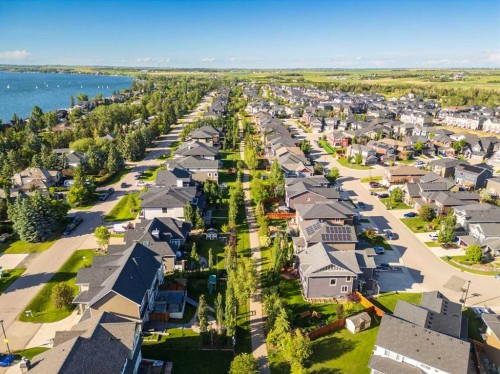 193 Kinniburgh Way, Chestermere, AB 