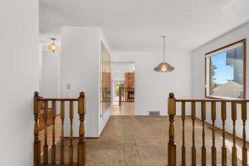 14304 Deer Ridge Drive Se, Calgary, AB 