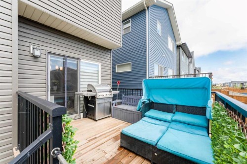 1484 Bayview Point Sw, Airdrie, AB 