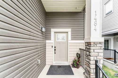 1484 Bayview Point Sw, Airdrie, AB 
