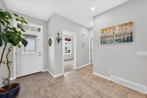 62 Evanscrest Road Nw, Calgary, AB - Indoor Photo Showing Other Room