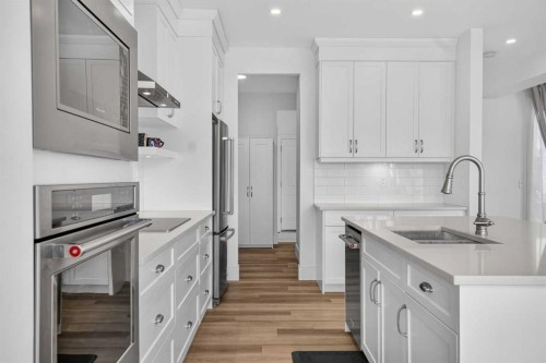 235 Treeline View Sw, Calgary, AB 