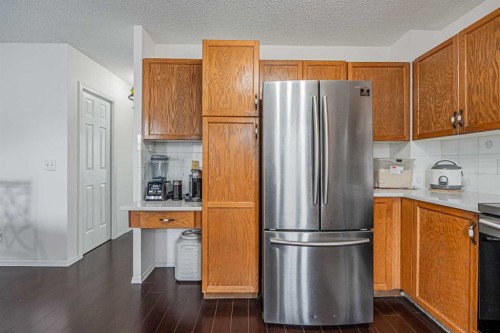 66 Martin Crossing Close Ne, Calgary, AB 