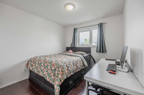 66 Martin Crossing Close Ne, Calgary, AB 