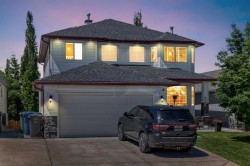 382 cove Road  Chestermere, AB T1X 1J6