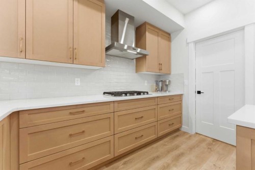 377 Magnolia Way Se, Calgary, AB 