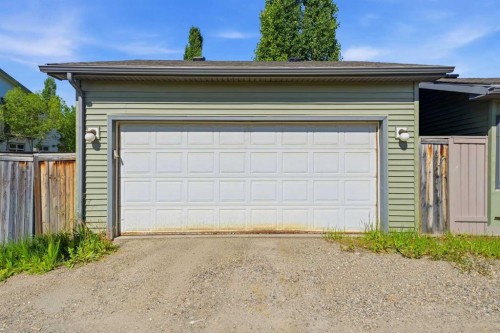 180 Eversyde Boulevard Sw, Calgary, AB 