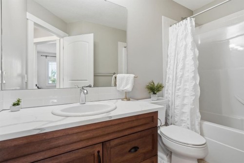 245 Cimarron Vista Way, Okotoks, AB - Indoor Photo Showing Bathroom