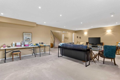 15 Hampstead Rise Nw, Calgary, AB 