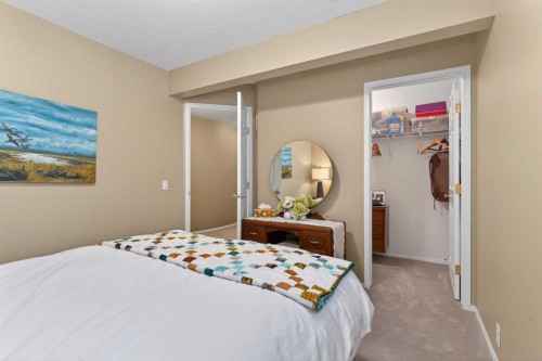 15 Hampstead Rise Nw, Calgary, AB 