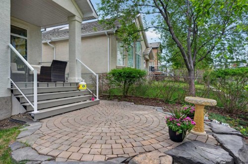 15 Hampstead Rise Nw, Calgary, AB 