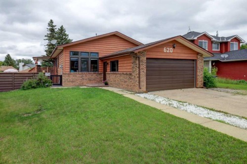 620 Mcculloch Crescent  Irricana, AB T0M 1B0