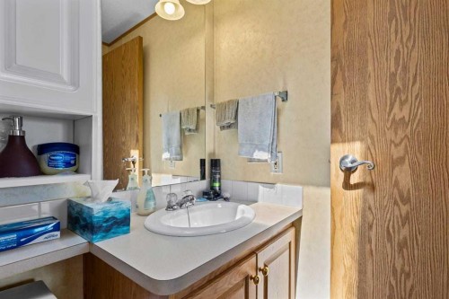 430-1101 84 Street Ne, Calgary, AB 