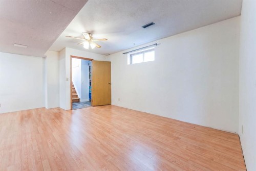 52 Covington Road Ne, Calgary, AB 